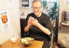 鴻巣のうどん店で実現した「おせっかいリハ」による外出支援