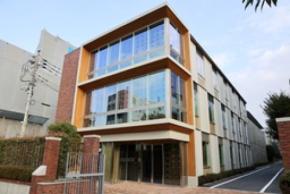環境学部の拠点「19号館」が竣工 ～都内大学初の木造Nearly ZEBを取得～