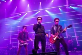 藤井フミヤ、47都道府県ツアー「F-UTA-TABI」完走！ 次は秋の360度ステージに向かって始動！