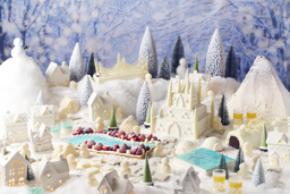 アートホテル大阪ベイタワー 地上200mに雪だるま100体が出現!スイーツでつくる白銀の町