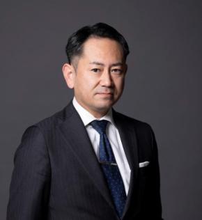 浅草で広がる“香りと声”の余韻！ 海蔵亮太×MATSUR 渡辺真、ワインと楽しむ特別ステージ