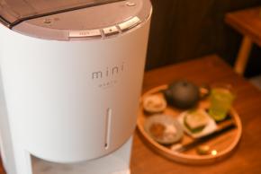 天然水のフレシャスが谷根千の雨音茶寮とコラボ！ 酷暑の夏に染み渡る2種の冷茶＆和スイーツのセットが登場