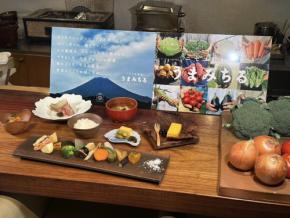 ニセコ町の新野菜ブランド「うまみちる」が札幌で初披露! 和食専門店「和田」×ミシュランシェフのコラボ料理を試食