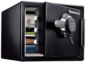 父の日「あれどこにあるっけ？」はマスターロック・セントリー日本のスマート金庫 Smart Safe で解決◎ 家族で指紋認証登録して保管共有 しかもスタイリッシュ☆ 調査結果にも注目