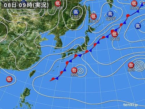 白露の頃は秋雨前線や台風による大雨にも注意(2015年9月8日の天気図)