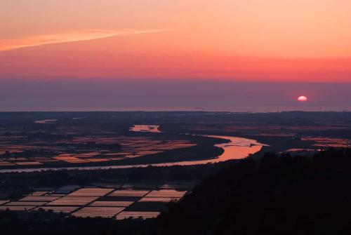 最上川の風景