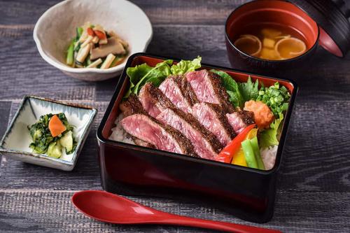 東京駅のおすすめランチ おしゃれ 安い ゆっくりできる ひとりでもok 個室ありなど18