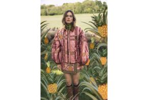 「Barbour × FARM Rio」トロピカルでプレイフルなコラボコレクションが登場