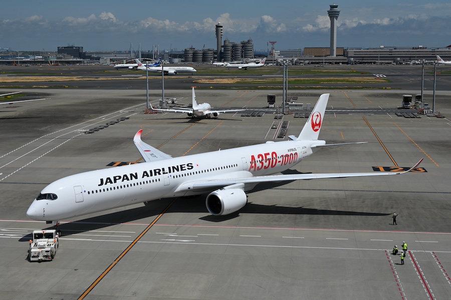JAL、「国際線アップグレード特典 マイルバックキャンペーン」にヘルシンキ線ファーストクラスを追加