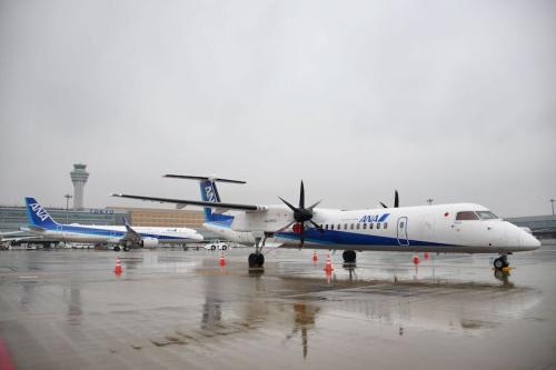 ANA Q400