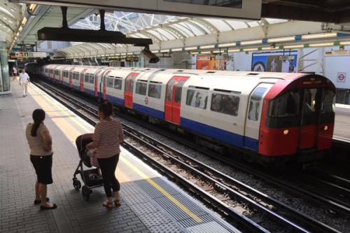 ロンドン地下鉄