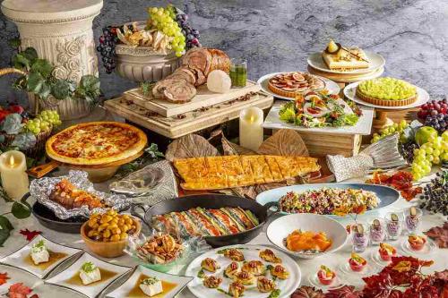 ヒルトン東京お台場、豊穣の秋&シャインマスカットスイーツフェア