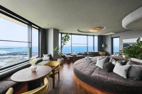 カトープレジャーグループ、ふふ 城ヶ島 海風のしらべ