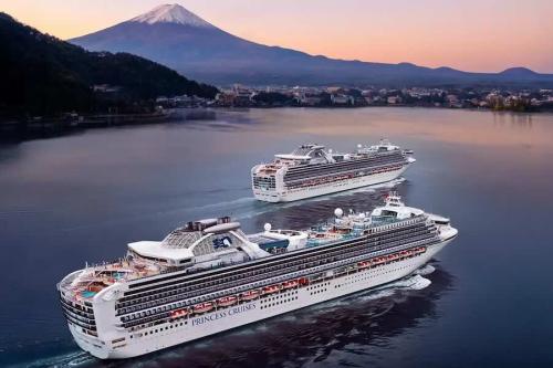 ダイヤモンド・プリンセス サファイア・プリンセス