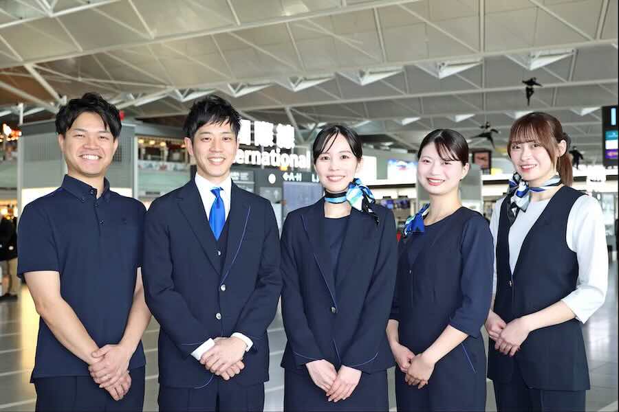 中部国際空港、制服を2月17日からリニューアル