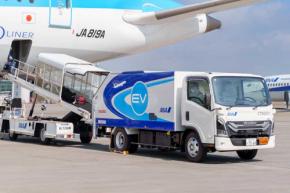 ANA、「エルフEV」の手荷物運搬車を導入　いすゞ自動車とパートナーシップ