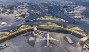 ザイード国際空港、ドローン攻撃で8名死傷