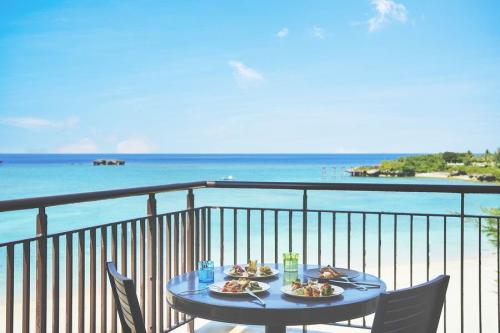 ANAインターコンチネンタル万座ビーチリゾート、万座グリル