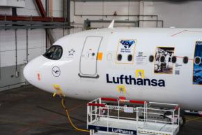 ルフトハンザ・ドイツ航空、従業員の投稿を採用した100周年特別塗装機