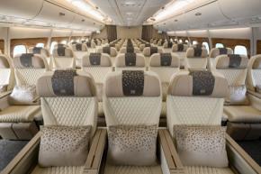 エミレーツ航空、2クラス仕様エアバスA380型機を初改修 プレエコ設置