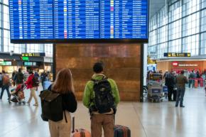 コペンハーゲン空港での乗り継ぎ、長時間待機に注意喚起　英当局