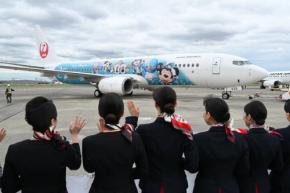 JAL、ディズニーシー25周年記念「JAL Jubilee Express」就航 国内線で2027年4月頃まで