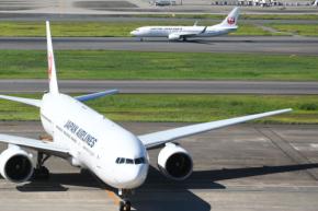 JAL、客室乗務員のアルコール不適切事案で国交省が厳重注意 全取締役・執行役員の報酬減額