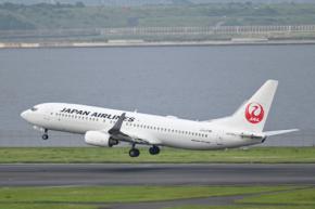 JALグループ、台風13号で特別対応　8月6日〜9日の奄美・沖縄・鹿児島発着便