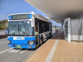 熊本県内のバス・市電など、タッチ決済で運賃半額 10月29日から