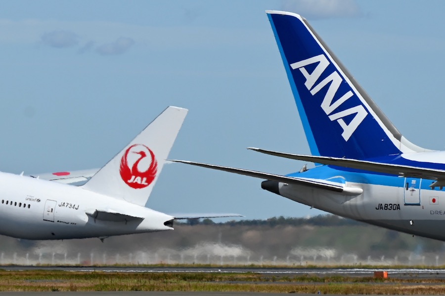 ANAとJAL、東京/羽田〜岡山線のダイヤを調整 便数維持で利便性向上、きょうから