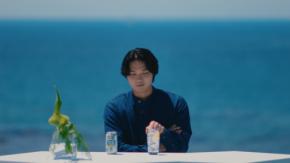磯村勇斗出演！　新TVCM『氷結®無糖焼肉篇』公開！！　磯村「(今年の夏は)七輪バーベキューをしたい」