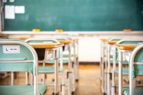 過去には『児童買春』で逮捕　【偽造教員免許状】を使った中学補助教員(66) 「苗字を変えて」各地の学校へ潜り込む…