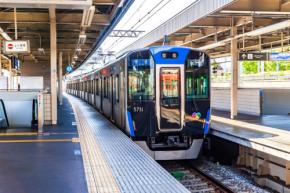 『女性のスカート内』盗撮【数百回】　男性教諭(47)懲戒免職　駅で「現金盗んだ」女性教諭(25)も処分…
