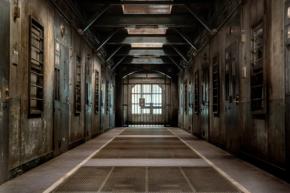 篠原涼子×ジェシー(SixTONES)　『パンチドランク・ウーマン』セット初公開！　ジェシー「ロケでもワクワクはしていたのですが…」