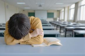 ホテルで『少女に性的暴行』、自宅で「生徒にわいせつ行為」、「女性教師に抱きつく」など…　計6人の教職員を処分