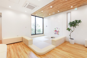 京都の小児科クリニックが挑む「まちづくり」と新しい居場所のカタチ