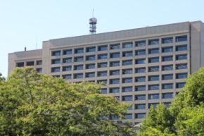 職場行事でおにぎり食べた『53人発症・4人受診』 「黄色ブドウ球菌」集団食中毒 提供した店を【4日間】営業停止処分