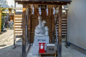 【2026年最新】金運&開運パワーがすごい!全国の「蛇」にゆかりがある名社・パワースポット神社7選