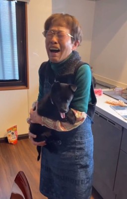 大爆笑のお母さん