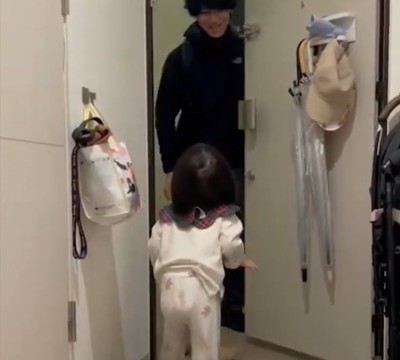 ドア
