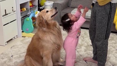 順番待ちの行列が…