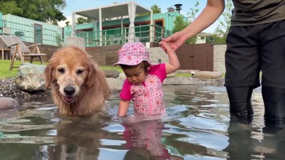 「ここは石があるから気を付けてね」