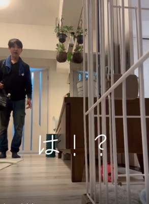 口を開けるお父さん