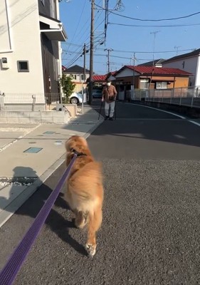 おじいちゃんを発見したりく君