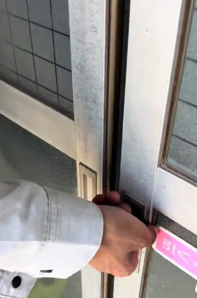 扉を開けてみることに…