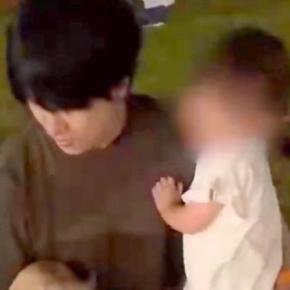 ワンコがたくさん居る場所で…『犬見知りな犬』と『勘違いしている女の子』がSNSで話題 「悪気ゼロで可愛いw」「癒やされた」と3万いいね