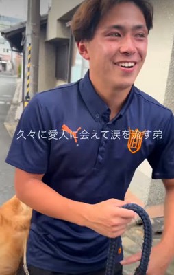 思わず涙するお兄ちゃん