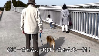 テーマパークにやってきました♪