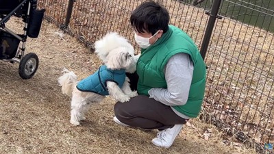 「パパ、抱っこして～」