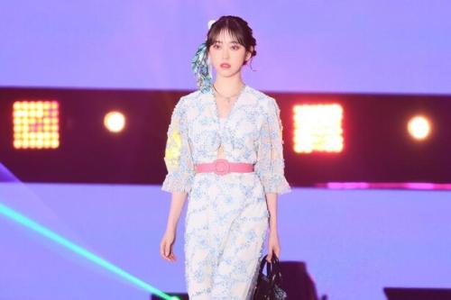 堀未央奈 / 撮影:山田健史